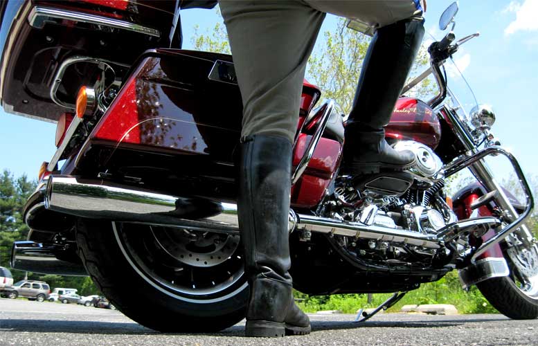Motorbike Boots: Are You Riding Safely?